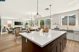 2201 Vandeleur Dr, Napa, CA 94558 - Photo 7