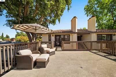 694 Peters Ave, Pleasanton, CA 94566 - Photo 3
