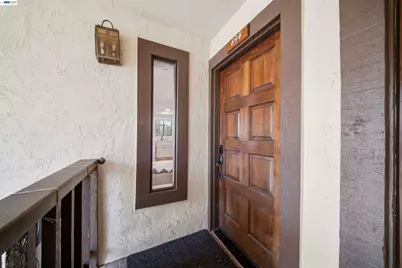694 Peters Ave, Pleasanton, CA 94566 - Photo 5