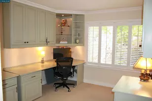 2100 Skycrest Dr, Walnut Creek, CA 94595 - Photo 21