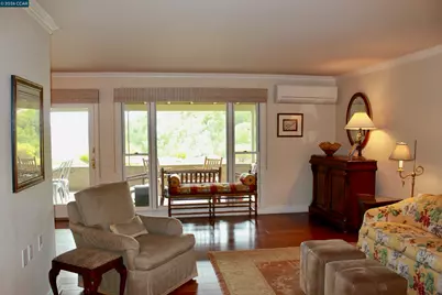 2100 Skycrest Drive #10, Walnut Creek, CA 94595 - Photo 19