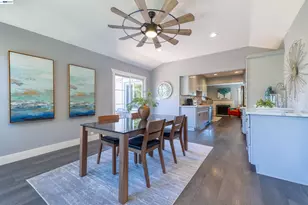 16004 Wellington Way, Castro Valley, CA 94578 - Photo 17