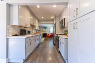 16004 Wellington Way, Castro Valley, CA 94578 - Photo 11
