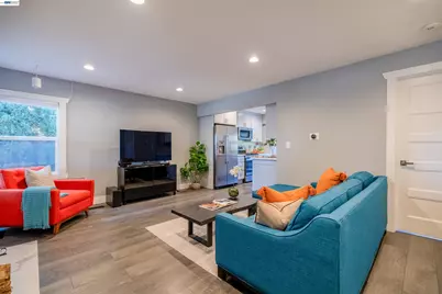 16004 Wellington Way, Castro Valley, CA 94578 - Photo 9