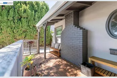 16004 Wellington Way, Castro Valley, CA 94578 - Photo 3