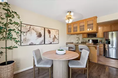 27787 Vasona Ct #13, Hayward, CA 94544 - Photo 11