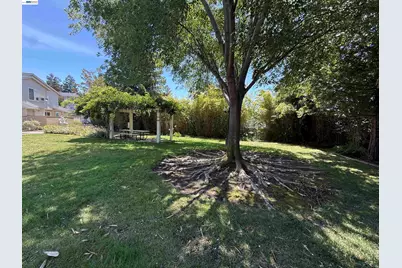 27787 Vasona Ct #13, Hayward, CA 94544 - Photo 21