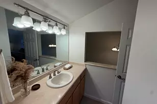 27787 Vasona Ct, Hayward, CA 94544 - Photo 11
