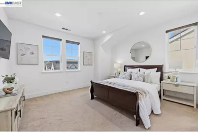 4367 Panorama Dr, Dublin, CA 94568 - Photo 15