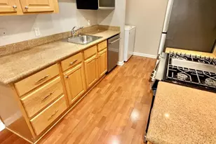 2295 Lakeview Cir, Pittsburg, CA 94565 - Photo 7