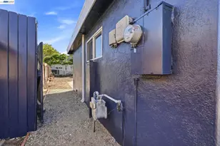 1020 Barbara Ln, San Pablo, CA 94806 - Photo 33