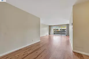121 Buckingham Dr, Santa Clara, CA 95051 - Photo 9