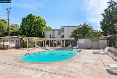 2035 Sierra Rd #4, Concord, CA 94518 - Photo 27