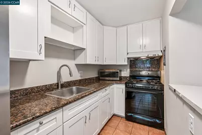 2035 Sierra Rd #4, Concord, CA 94518 - Photo 9