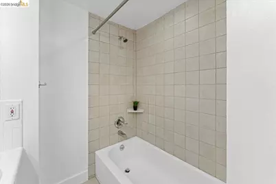 2725 Prince St. #10, Berkeley, CA 94705 - Photo 17