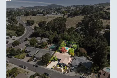 7 Jo-Lin Court, El Sobrante, CA 94803 - Photo 3