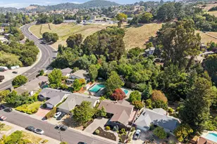 7 Jo-Lin Ct, El Sobrante, CA 94803 - Photo 5