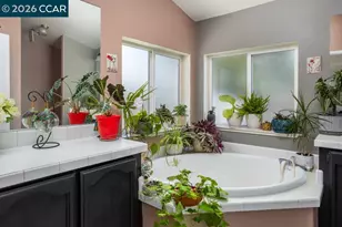 647 Shadow Creek Dr, San Jose, CA 95136 - Photo 13