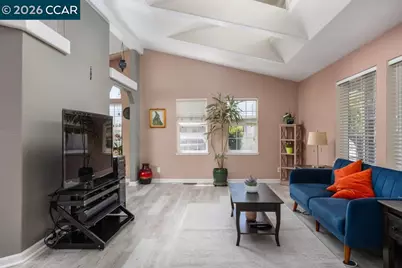 647 Shadow Creek Drive #647, San Jose, CA 95136 - Photo 3