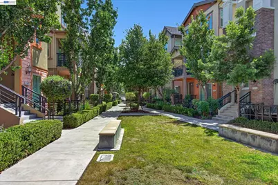 2928 Worthing Cmn, Livermore, CA 94550 - Photo 39