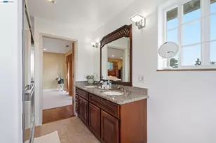24025 2nd St, Hayward, CA 94541 - Photo 47