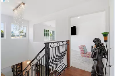 24025 2nd St, Hayward, CA 94541 - Photo 25