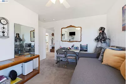 9034 Birch St, Oakland, CA 94603 - Photo 11