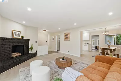 92 Welle Rd, Crockett, CA 94525 - Photo 7