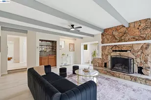 92 Welle Rd, Crockett, CA 94525 - Photo 11