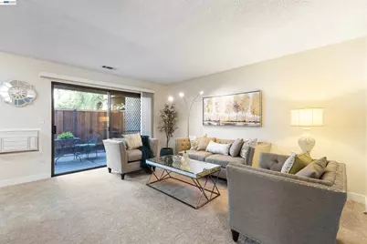 2131 Northwood Cir #D, Concord, CA 94520 - Photo 3