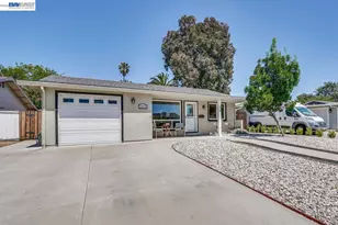 1271 Hollyhock St, Livermore, CA 94551 - Photo 3