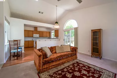 240 Seabury St., Suisun City, CA 94585 - Photo 3