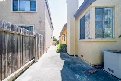 240 Seabury St., Suisun City, CA 94585 - Photo 11