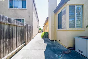 240 Seabury St, Suisun City, CA 94585 - Photo 11