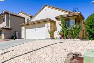 240 Seabury St, Suisun City, CA 94585 - Photo 21