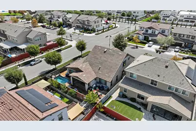 1787 Branson Court, Lathrop, CA 95330 - Photo 47