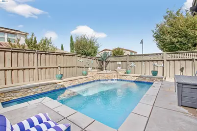 1787 Branson Court, Lathrop, CA 95330 - Photo 37