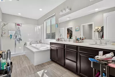 1787 Branson Court, Lathrop, CA 95330 - Photo 17