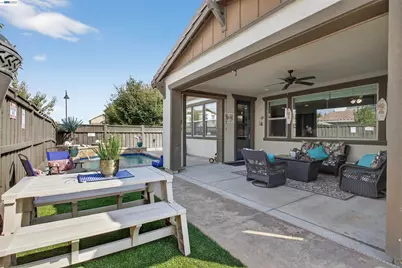 1787 Branson Court, Lathrop, CA 95330 - Photo 41