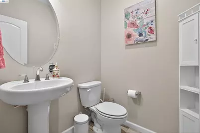 1787 Branson Court, Lathrop, CA 95330 - Photo 19
