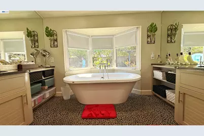 406 Stanford St, Vacaville, CA 95687 - Photo 9