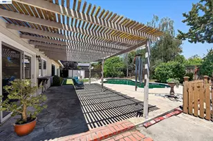 2360 Hampton Rd, Livermore, CA 94550 - Photo 35