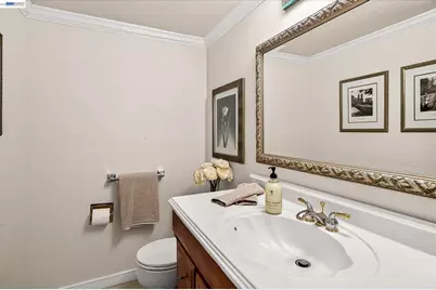 2360 Hampton Rd, Livermore, CA 94550 - Photo 29