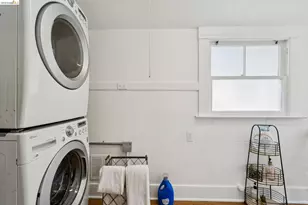1701 Derby St, Berkeley, CA 94703 - Photo 33
