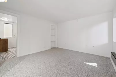 2558 Hilgard Ave, Berkeley, CA 94709 - Photo 45