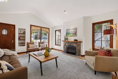 2558 Hilgard Ave, Berkeley, CA 94709 - Photo 33