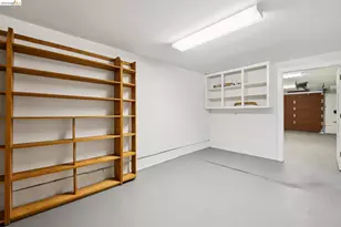 2558 Hilgard Ave, Berkeley, CA 94709 - Photo 55