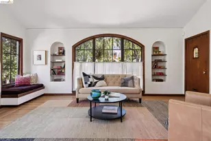 2558 Hilgard Ave, Berkeley, CA 94709 - Photo 7