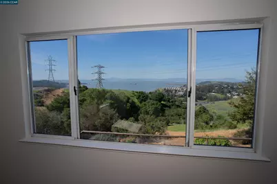 116 Bayhurst Dr, Vallejo, CA 94591 - Photo 35