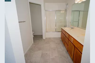 116 Bayhurst Dr, Vallejo, CA 94591 - Photo 37